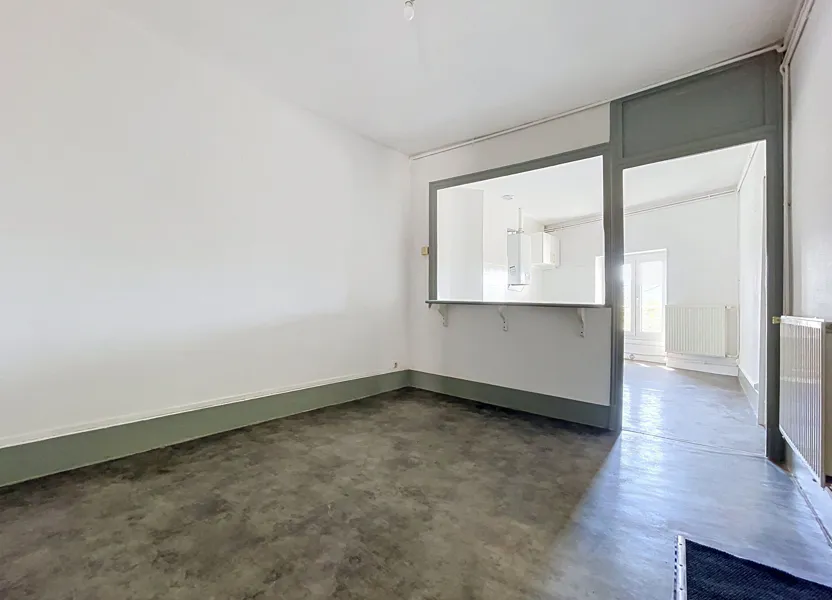 Flat Rue Charles Tellier in Bourg-lès-Valence