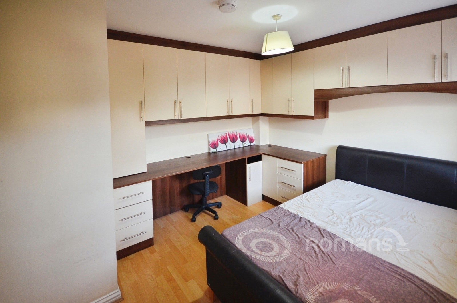 Room Earls Lane in Slough