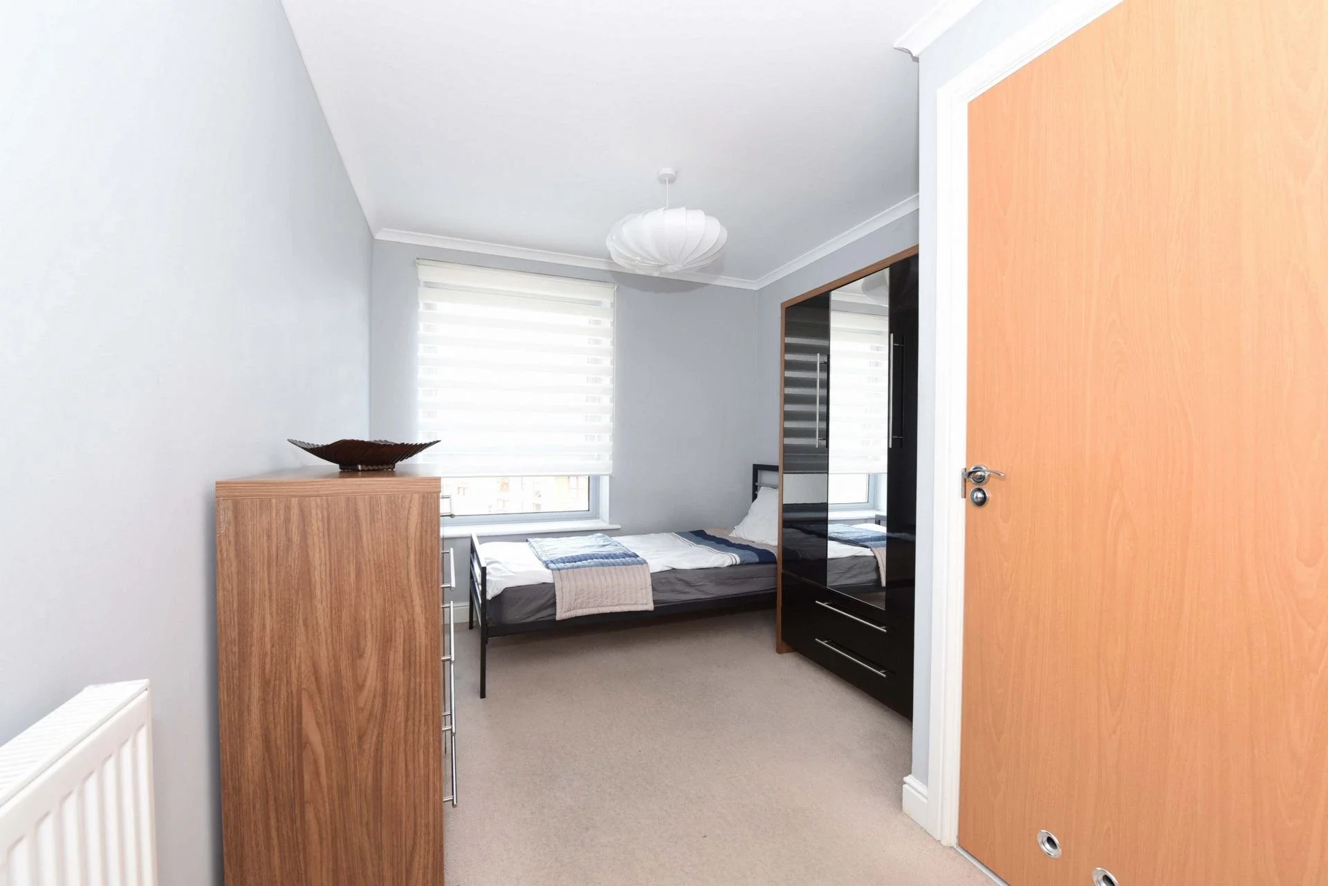 Flat Coombe Way in Rushmoor