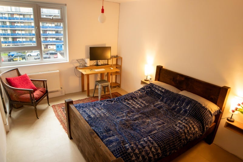 Room Fern Close in Greater London