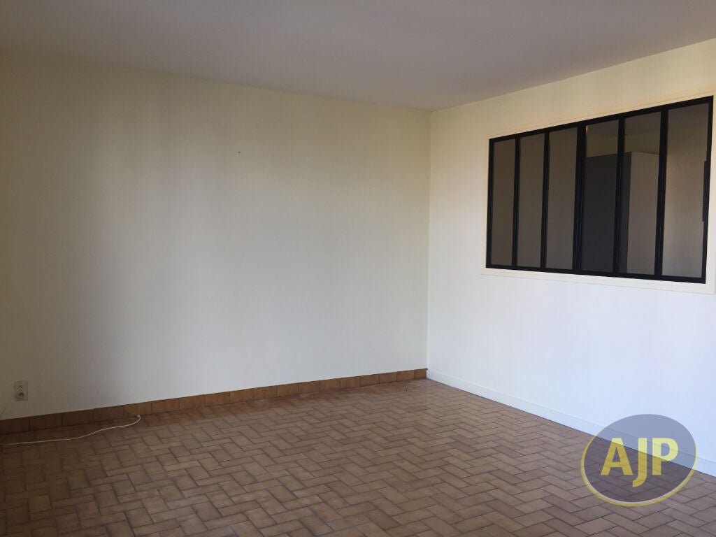 Appartement C 302 à Mouzay