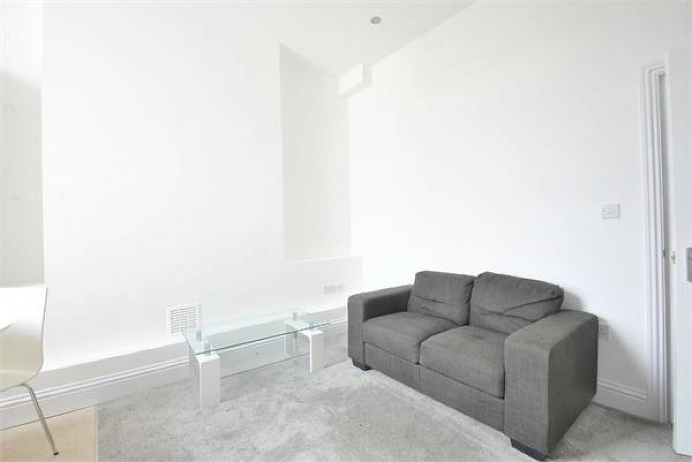 Flat Kilburn High Road in Greater London