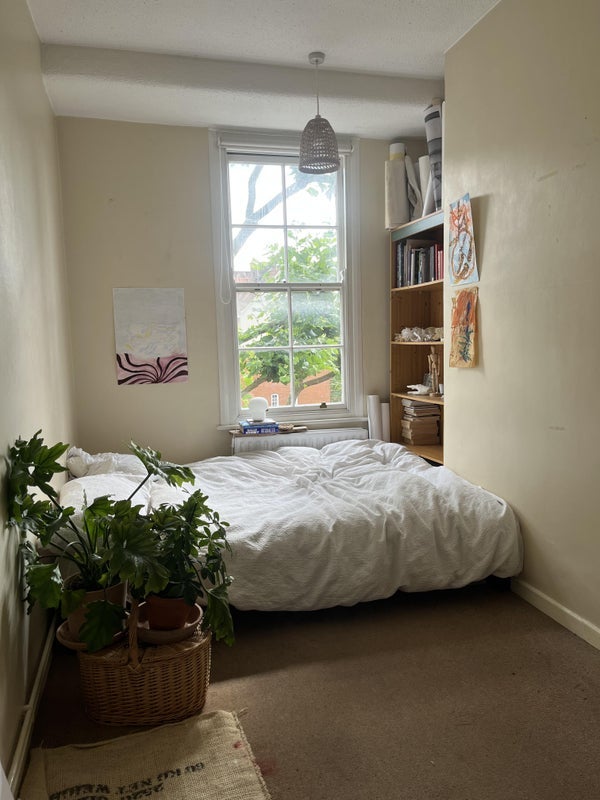 Room Camlet Street in Greater London