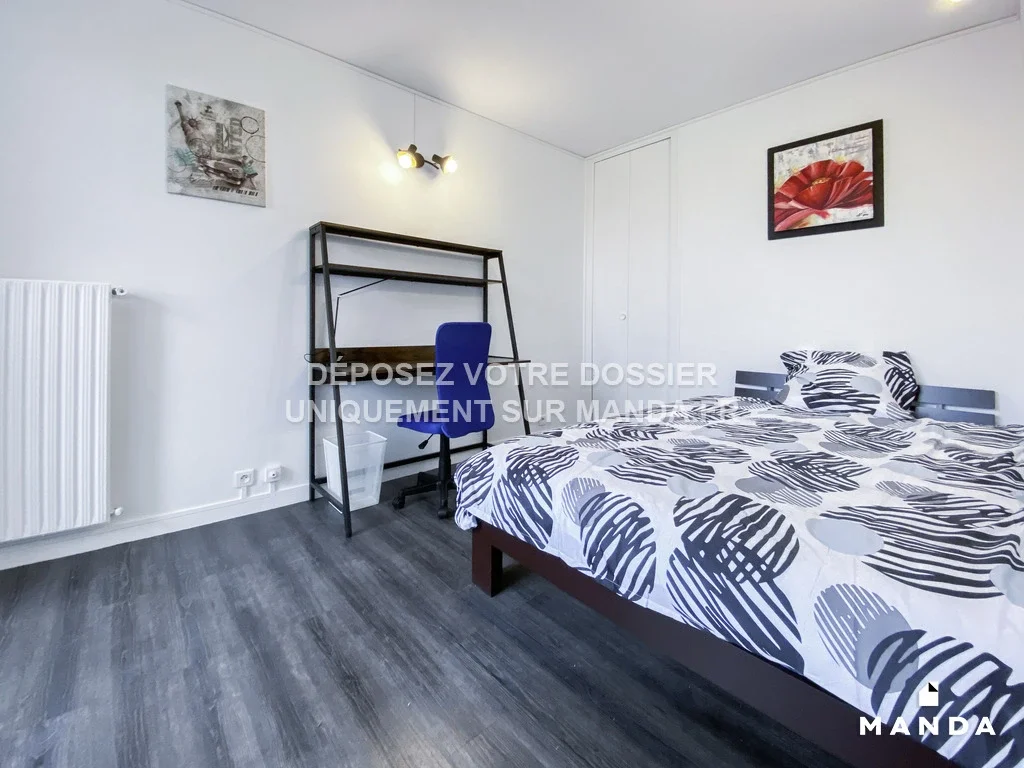Room Rue La Bruyère in Épinay-sur-Seine