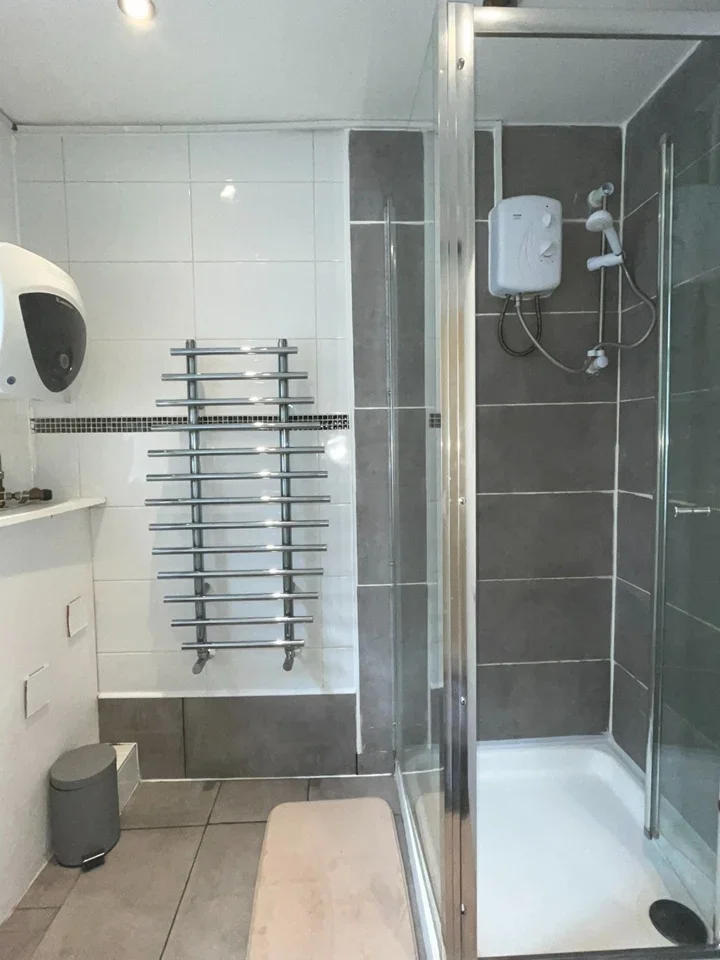 Flat Thanet Street in Greater London