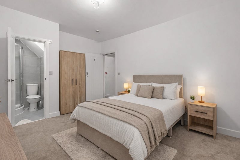 Room Drayton Road in Sandwell