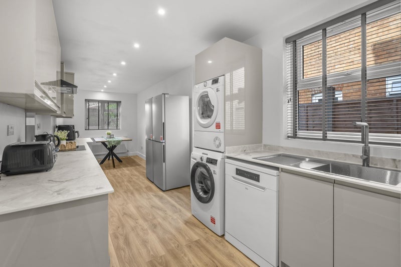 Room Drayton Road in Sandwell