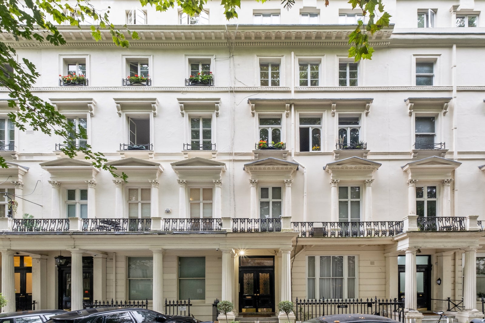 Flat Westbourne Terrace in City of Westminster