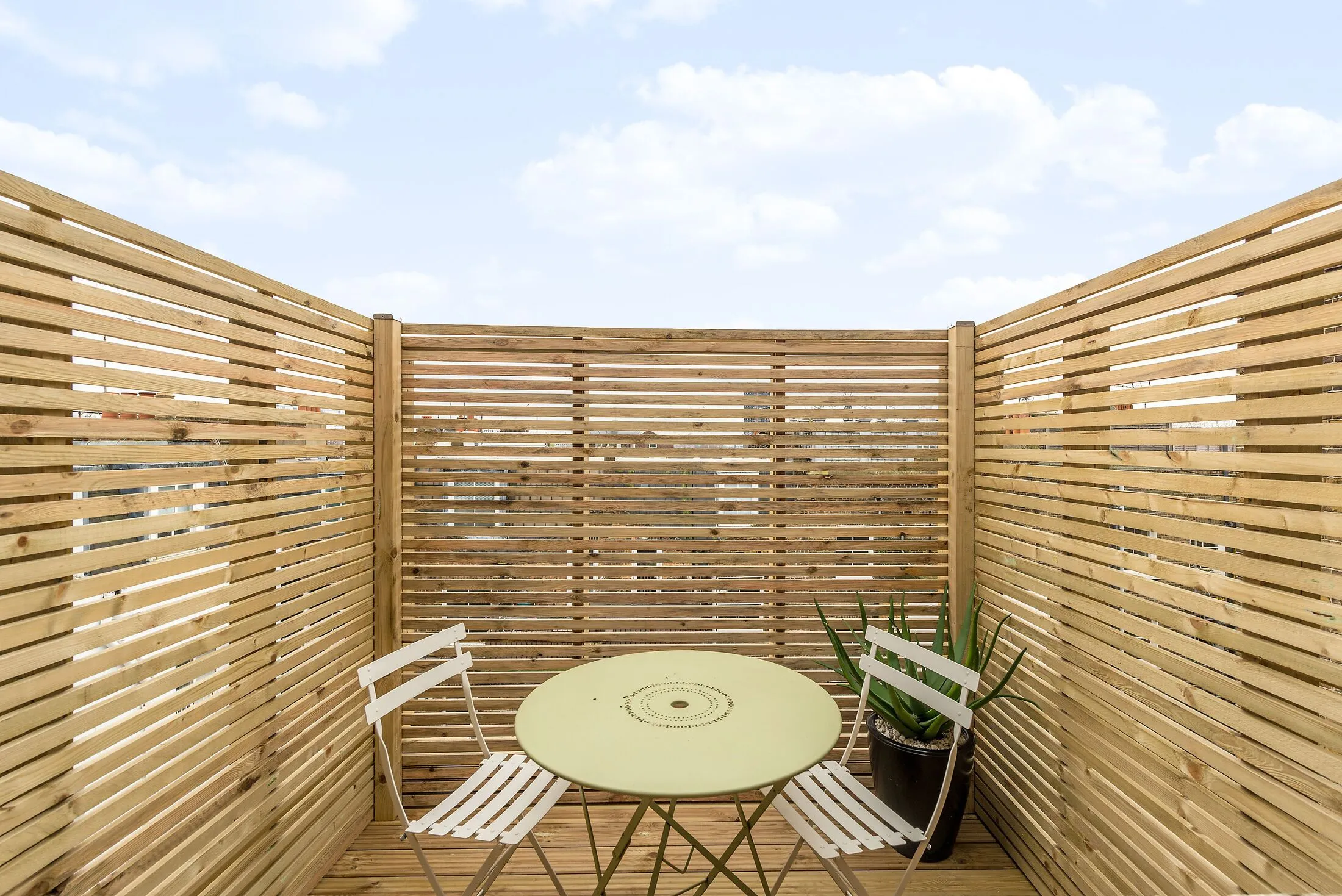 Flat Ladbroke Grove in Greater London