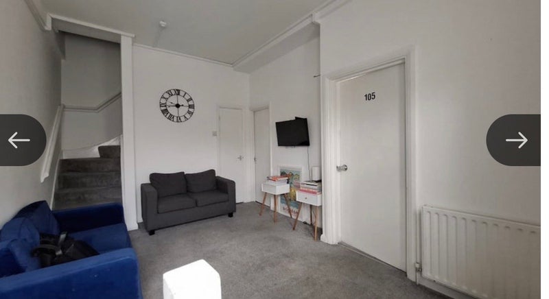 Room Canter Way in Greater London