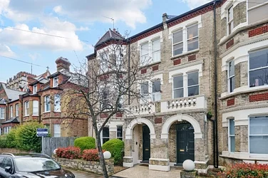 Flat West Hill in Greater London