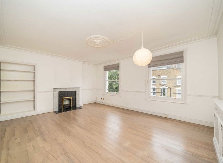 Flat Beresford Road in Greater London