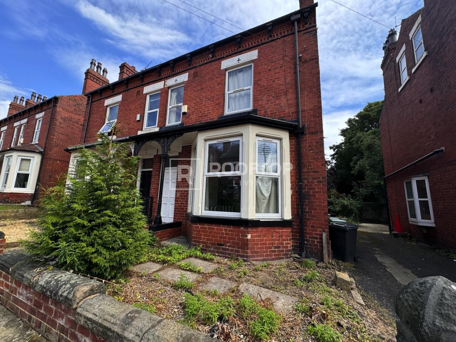 House Granby Grove in Leeds