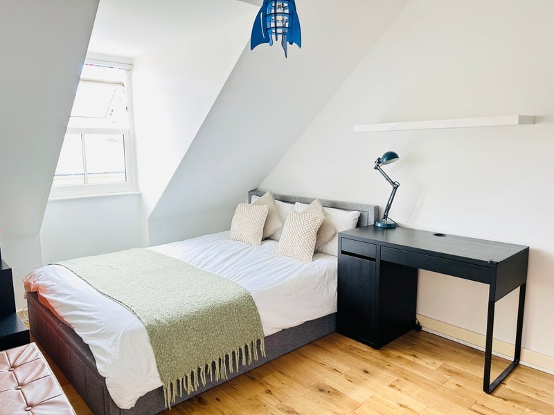 House Benjamin Mews in Greater London