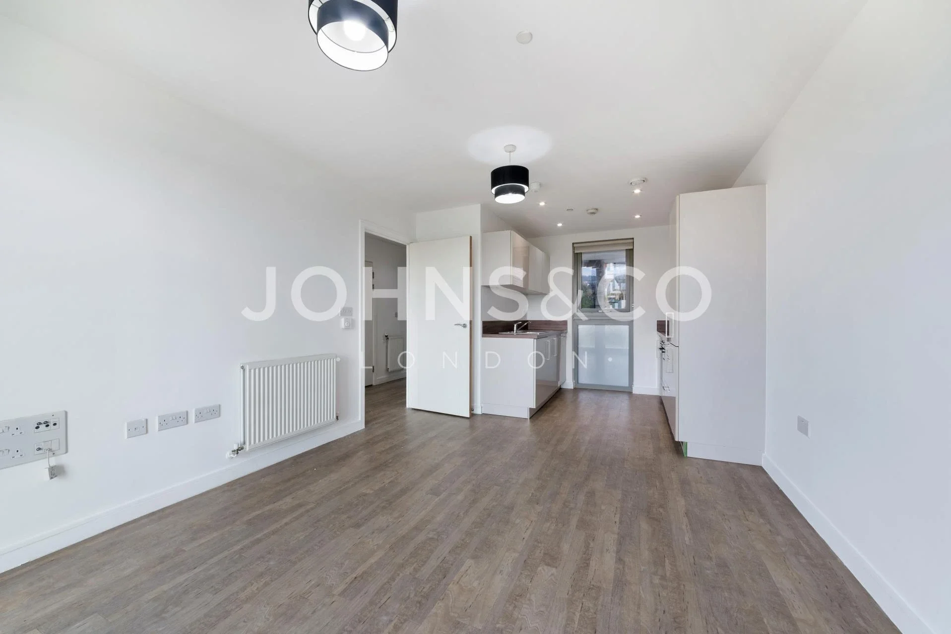 Flat Booth Road in Greater London