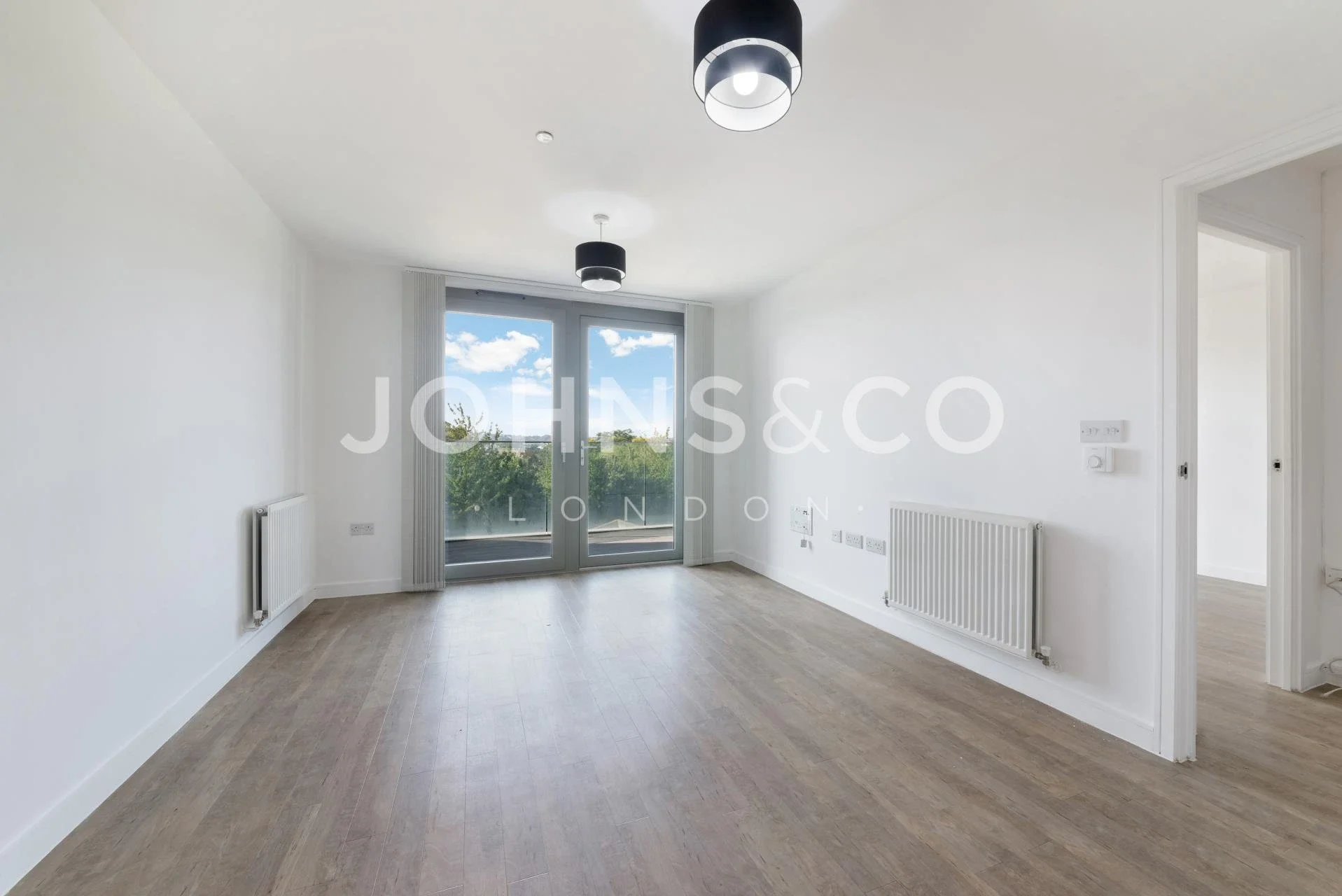 Flat Booth Road in Greater London
