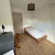 Chambre Rue du Bastion à Reims