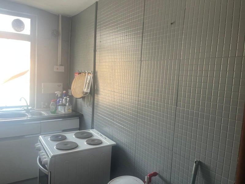 Room Southampton Way in Greater London