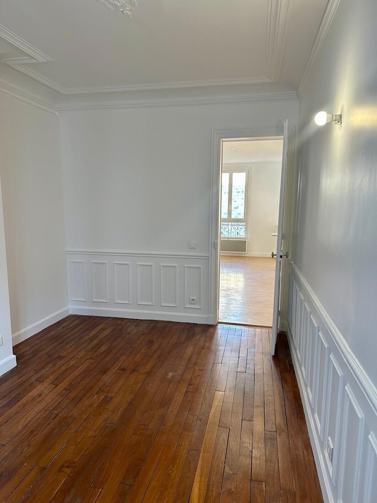 Flat Rue Pierre Guérin in Paris