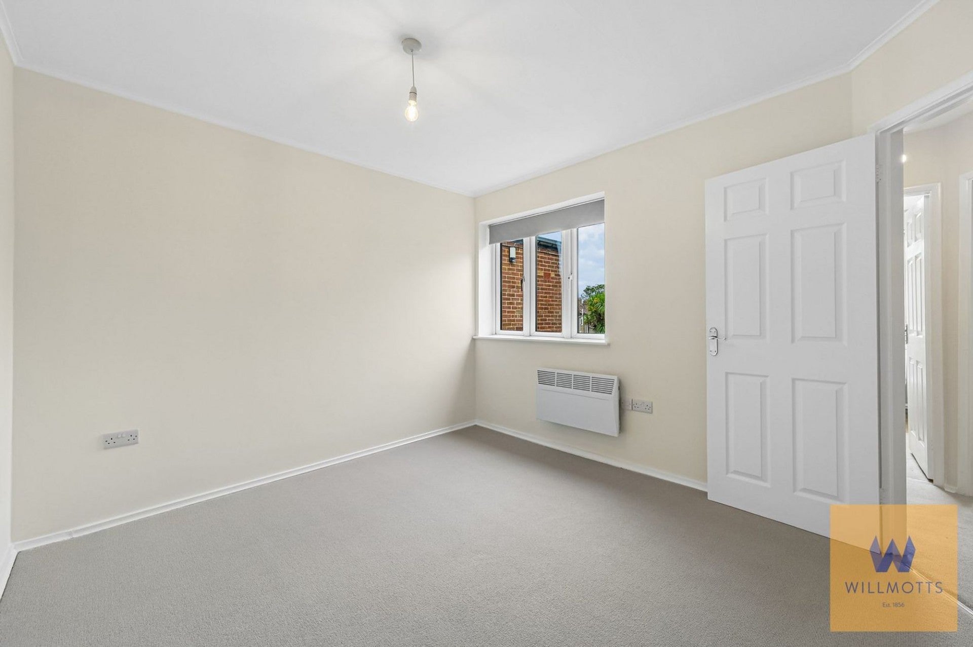 Flat Stainash Parade in Borough of Spelthorne