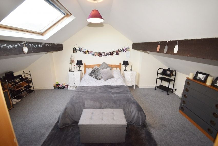 Flat Ecclesall Road in Sheffield