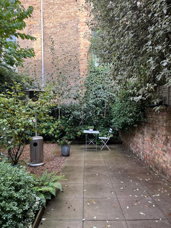 Room Westwick Gardens in Greater London