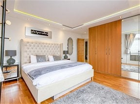 Flat Porchester Place in City of Westminster