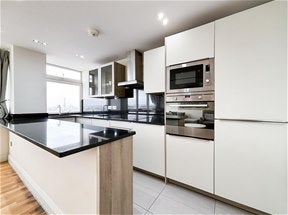 Flat Porchester Place in City of Westminster