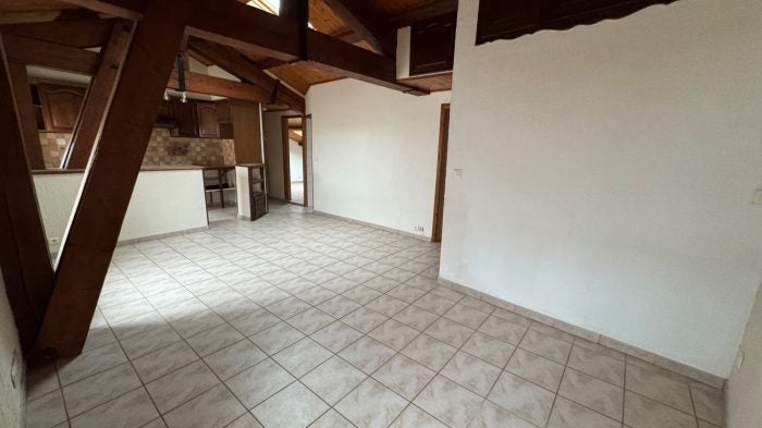 Flat Avenue Georges Clemenceau in Béziers