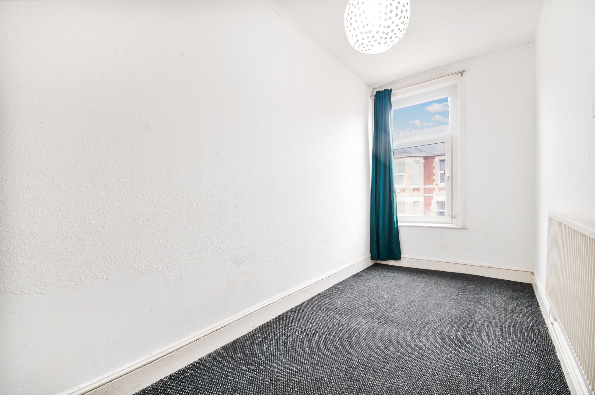 Flat Ombersley Road in Newport