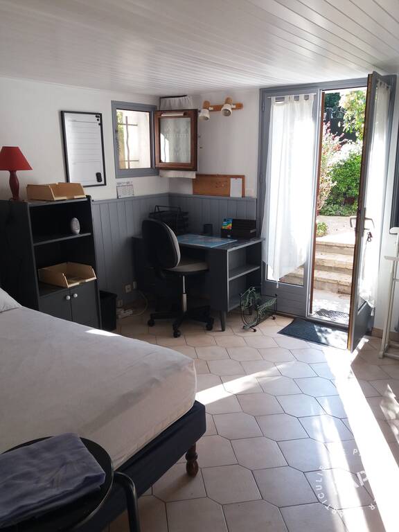Room Rue du Révérend Père Chaillet in Chelles