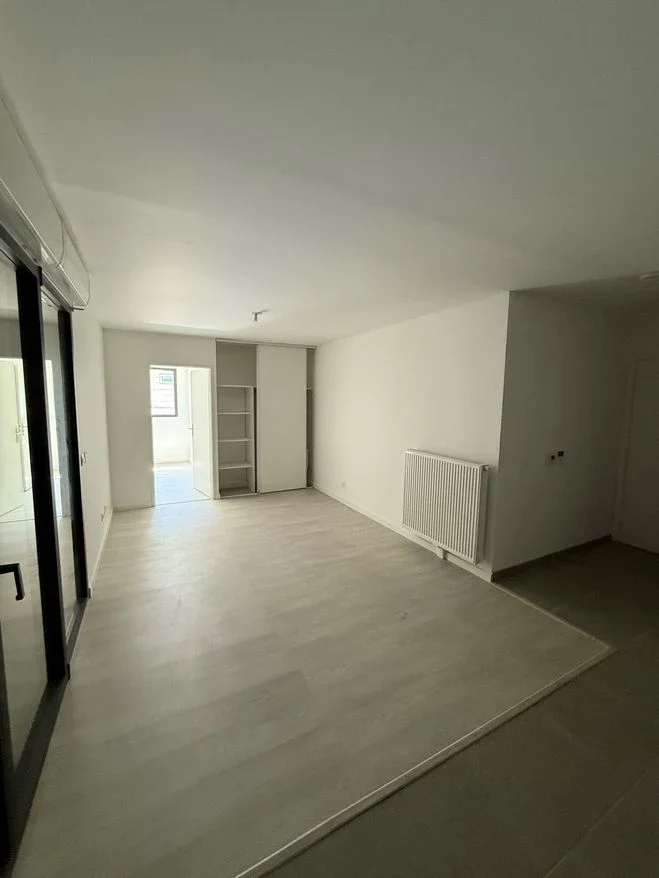 Flat Cours du Médoc in Bordeaux