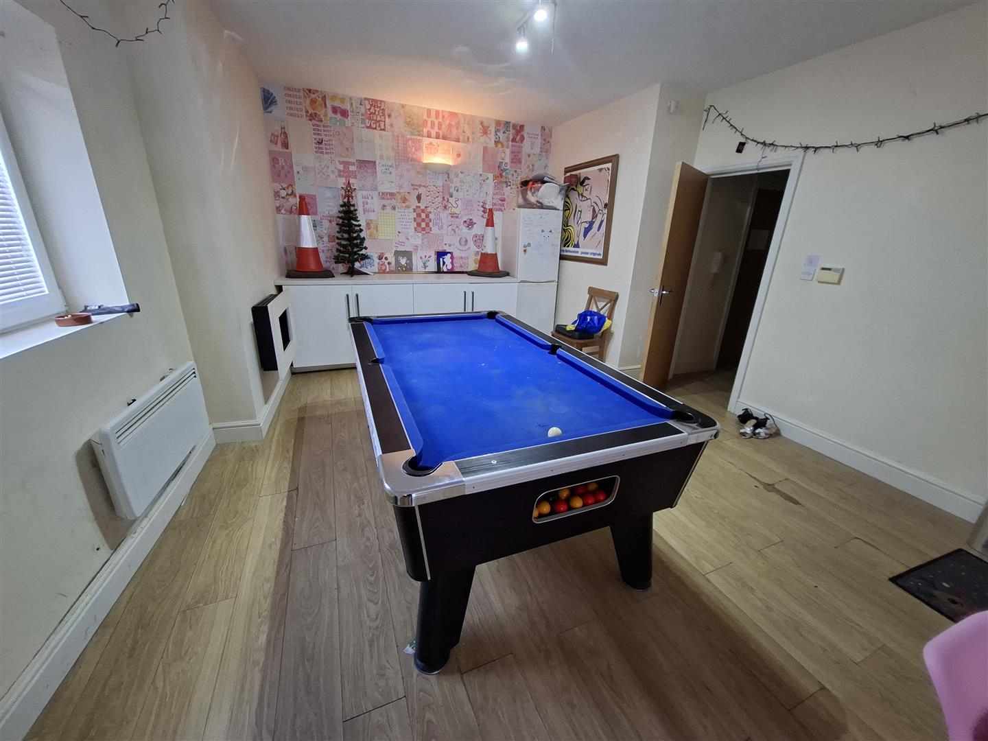 Room Russell Street in Cardiff