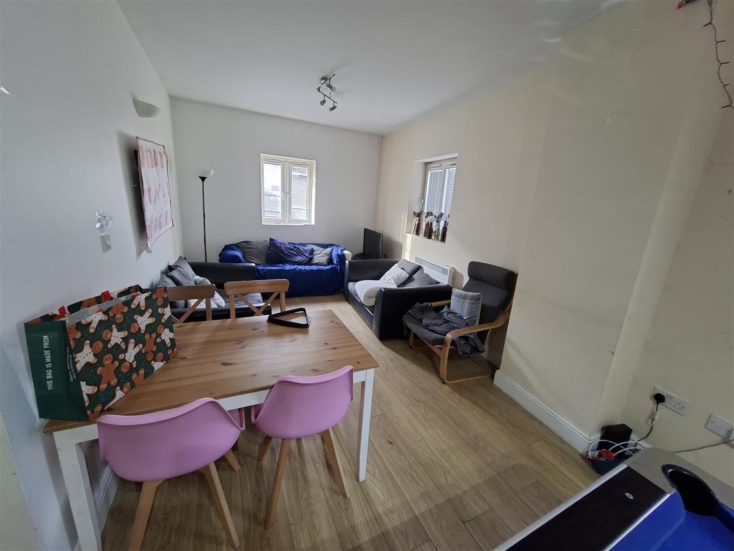 Room Russell Street in Cardiff