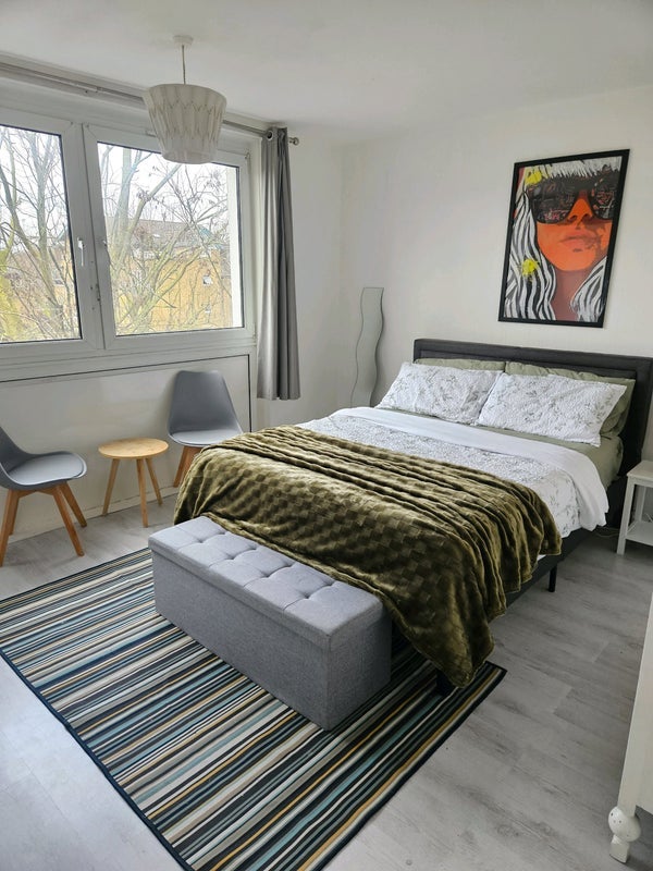 Room Queensdale Crescent in Greater London