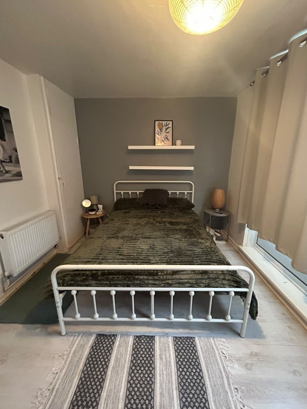 Room Queensdale Crescent in Greater London