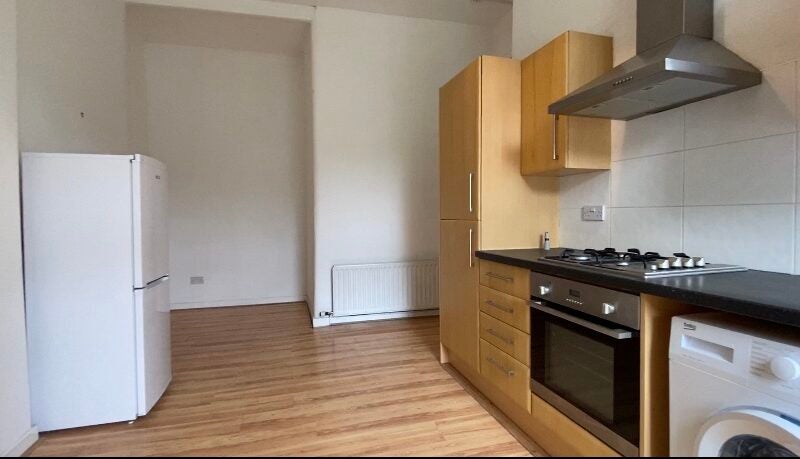 Flat Summertown Road in Glasgow