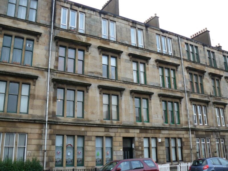 Flat Summertown Road in Glasgow