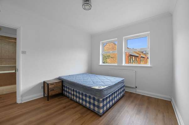 House Pegasus Close in Greater London