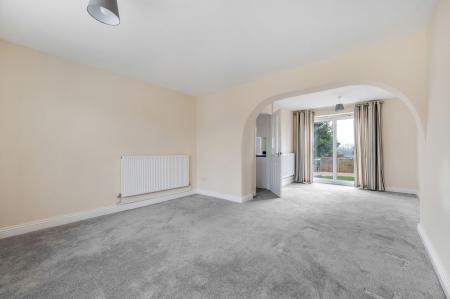 House Sherwood Drive in Melton