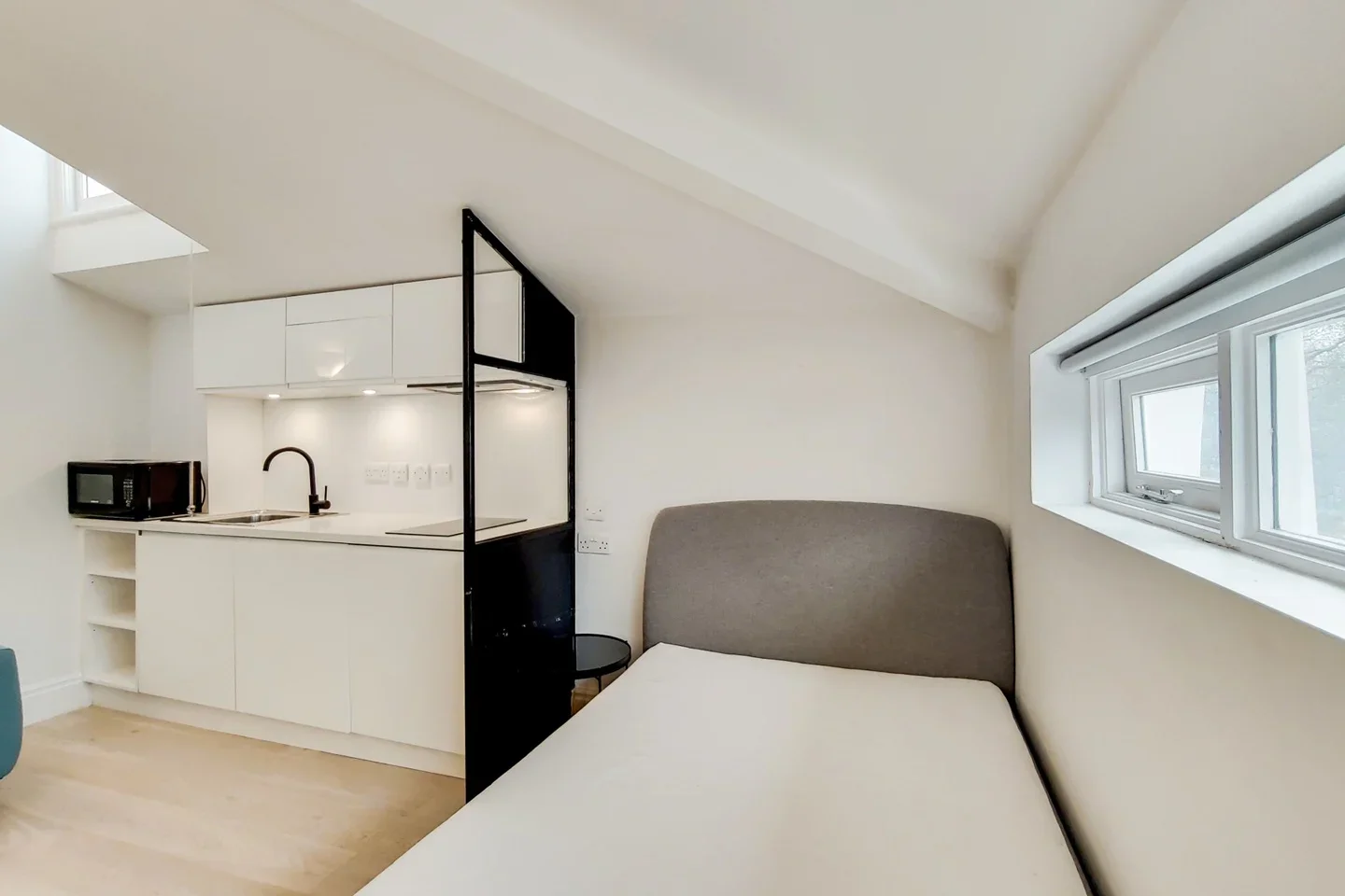 Flat Westbourne Terrace in City of Westminster