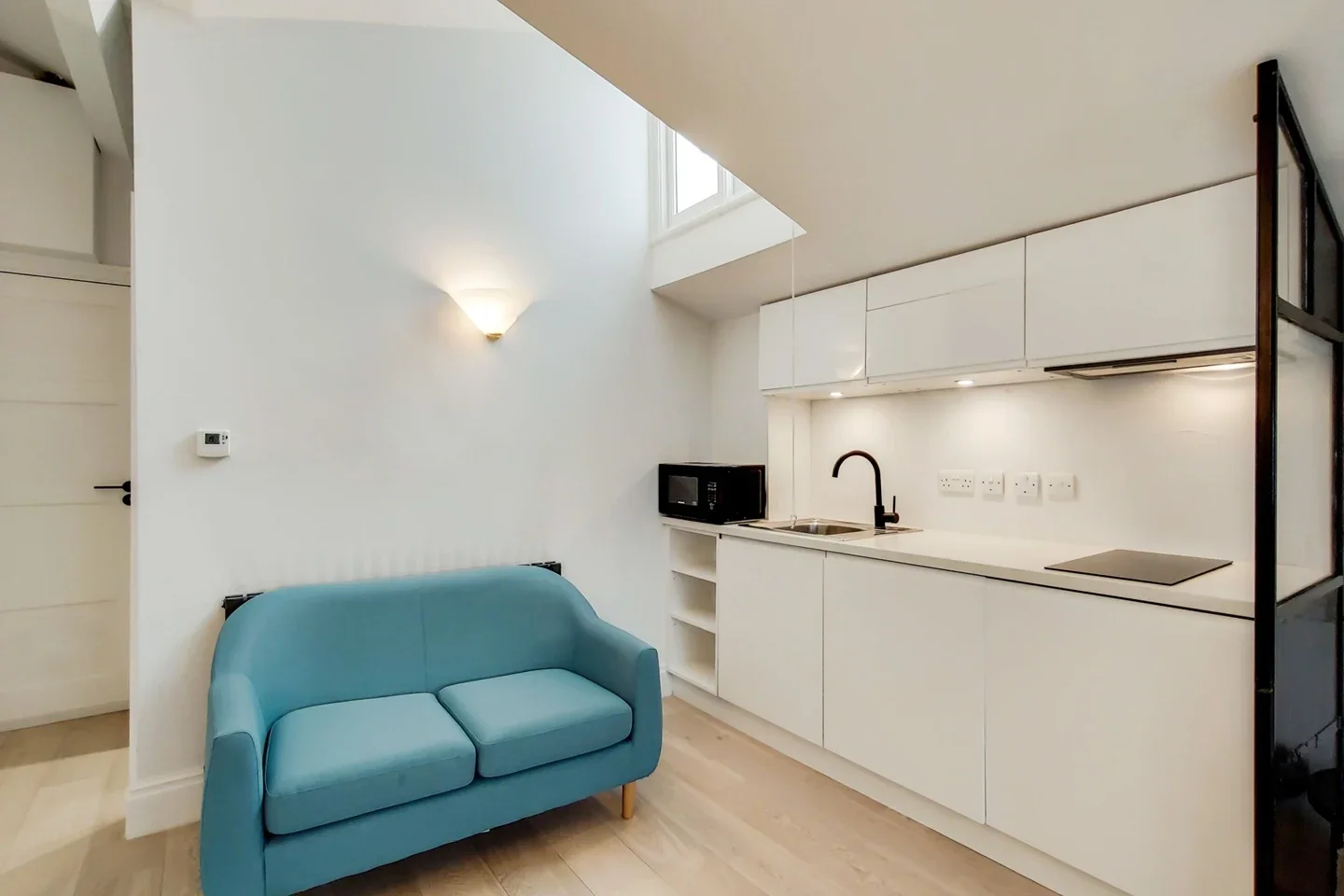Flat Westbourne Terrace in City of Westminster