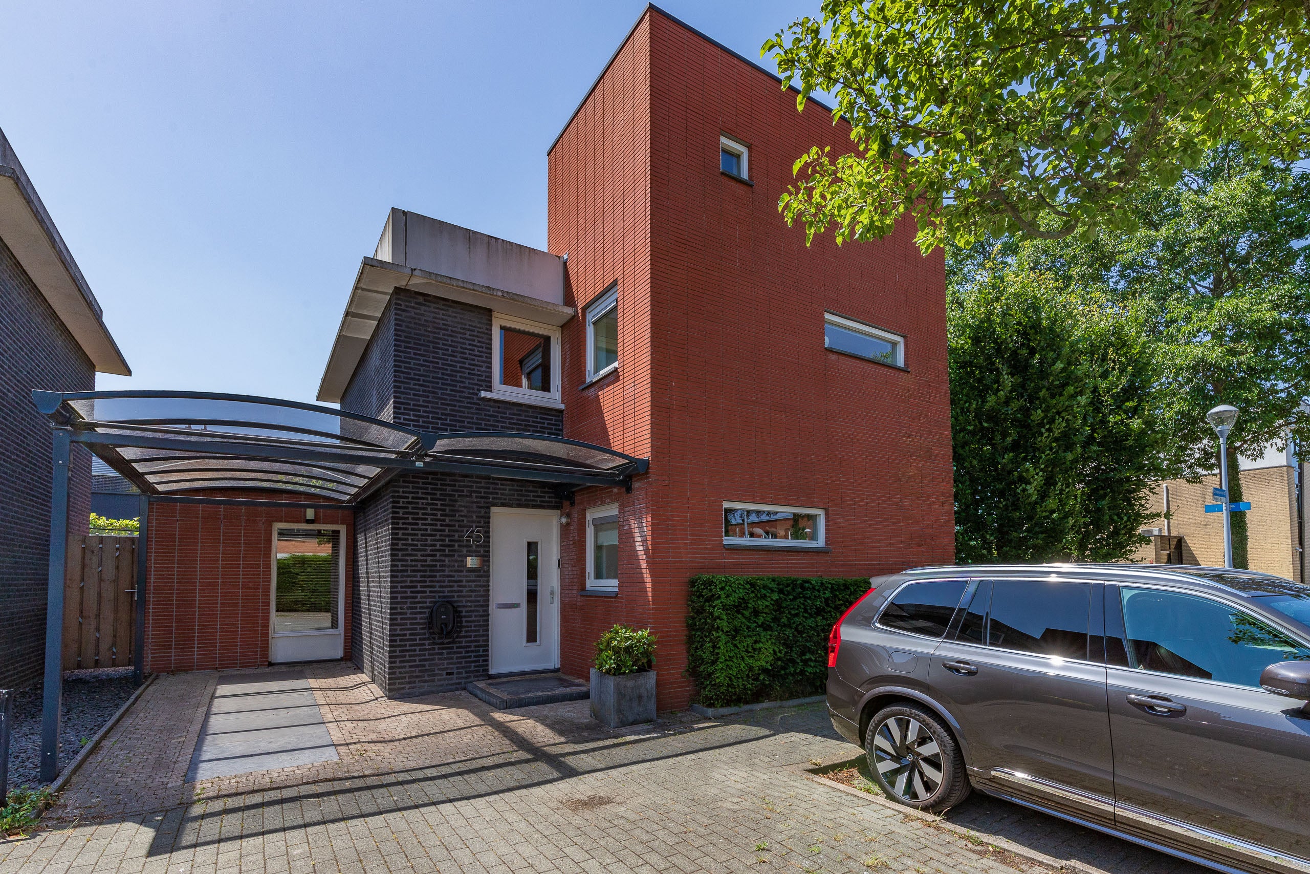 Huis Stepelerveld 45 in Nieuw-Vennep