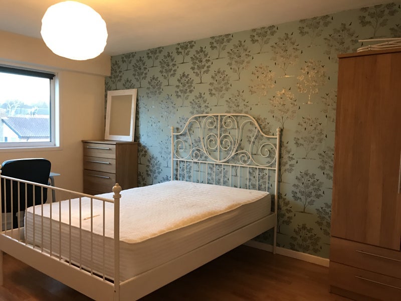 Room Cleveland Close in Nottingham