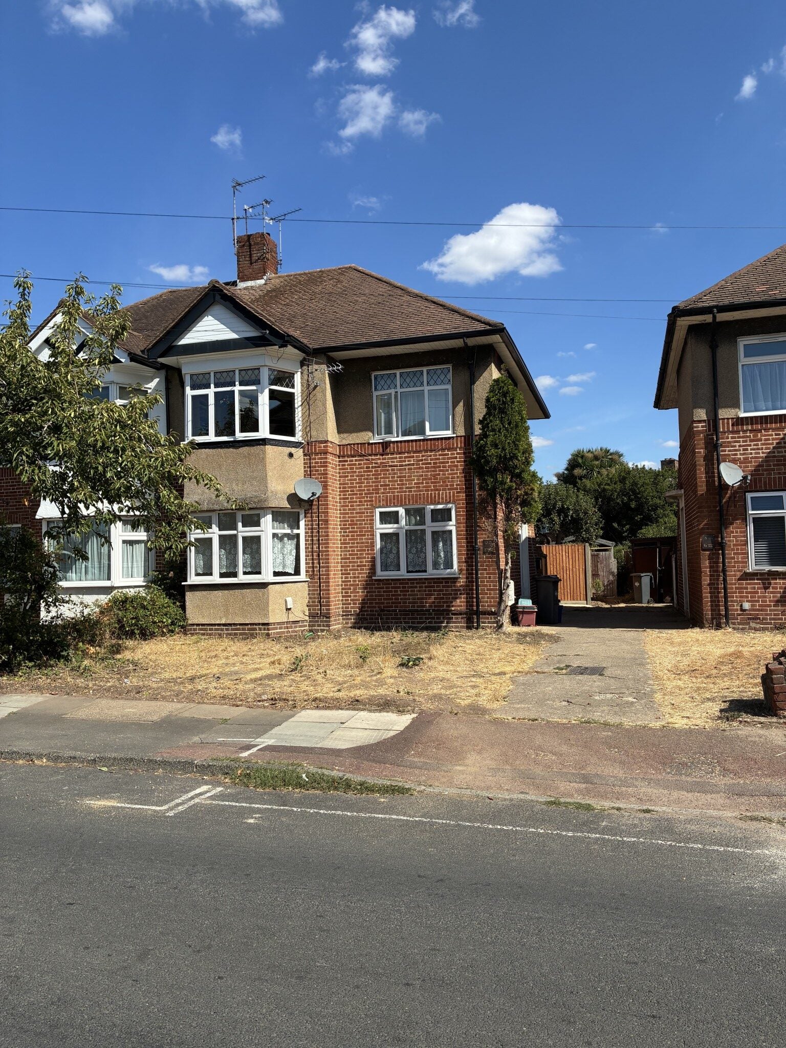 Flat Westbury Road in Greater London