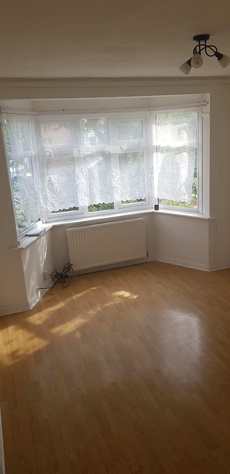 Flat Westbury Road in Greater London