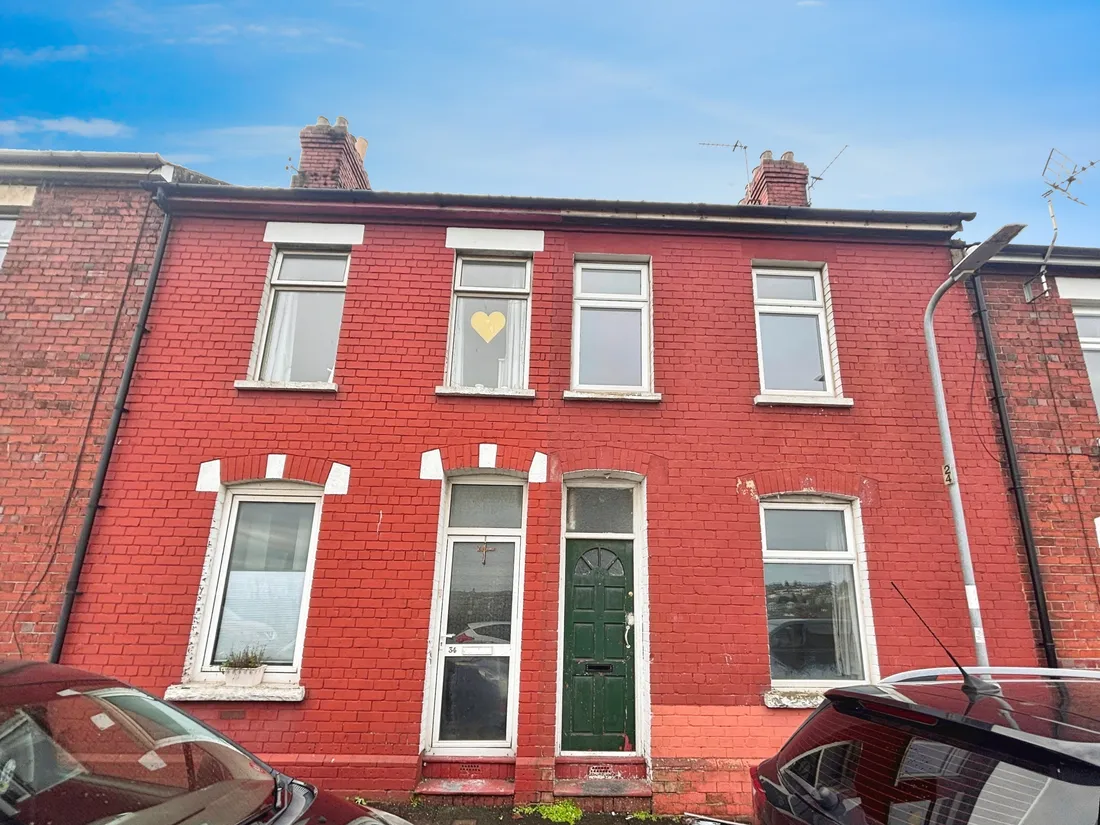 House Clive Road in Barry
