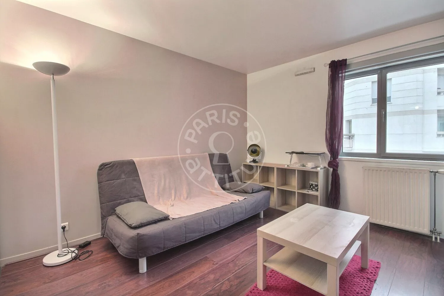 Flat Rue Victor Hugo in Levallois-Perret