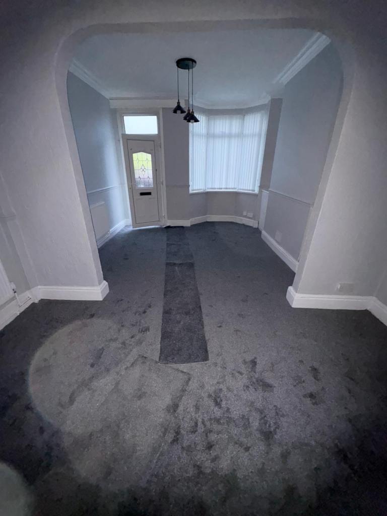 Flat Derby Street in Bloxwich