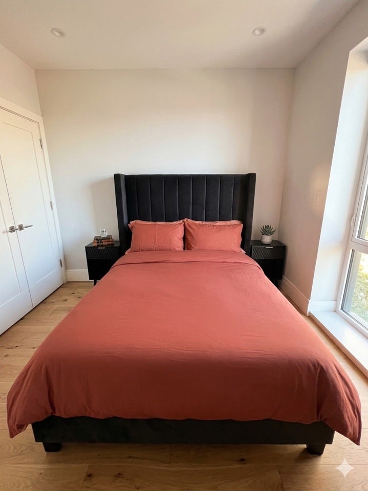 Room Eastcote Avenue in Greater London